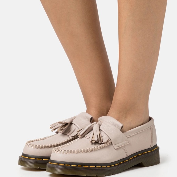 NWT Dr. Martens Adrian Tassel Loafer - Picture 3 of 9